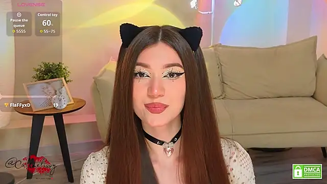 Snapshot of oliviaah_ chatting on February 6, 2026, 3:04 pm oliviaah online show from February 6, 2026, 3:04 pm