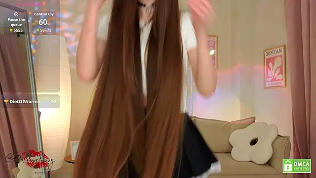 Snapshot of oliviaah_ chatting on February 8, 2026, 3:15 pm oliviaah online show from February 8, 2026, 3:15 pm