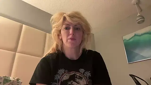 CelestialRuby online show from February 4, 2025, 7:55 pm