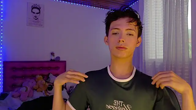 Dani Dancer online show from March 22, 2026, 7:50 pm