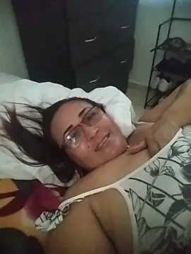 Nini Love  online show from March 24, 2026, 8:47 pm