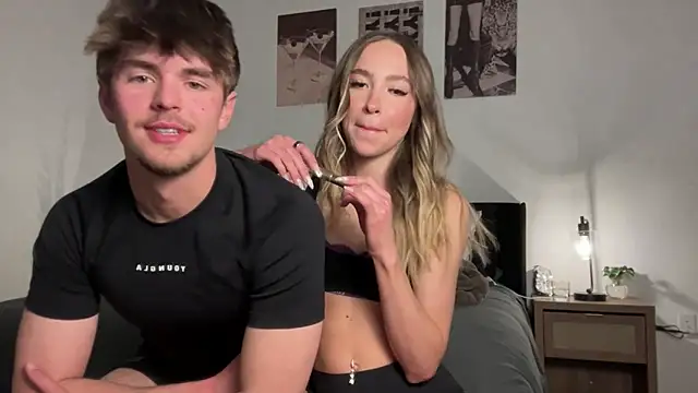 KiraSkys online show from February 26, 2026, 12:42 am