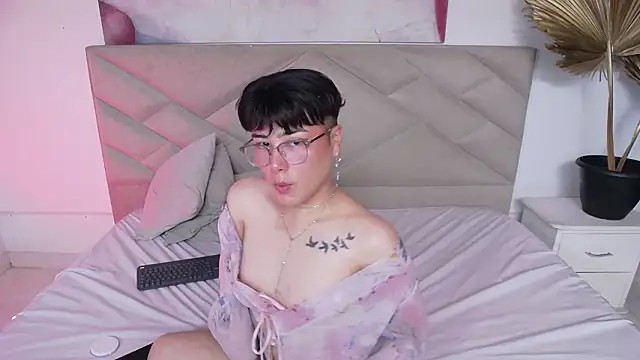 LyamMarven01 online show from March 16, 2026, 4:22 pm