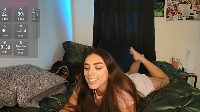 MilaSeren online show from April 7, 2026, 1:06 am