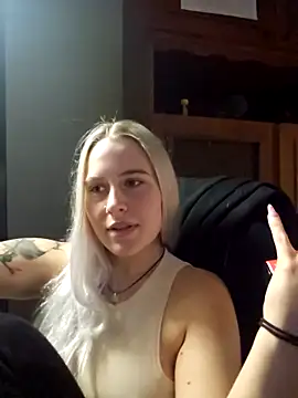 Snapshot of ChristinaWheeled11 chatting on February 19, 2026, 4:03 pm ChristinaWheeled11 online show from February 19, 2026, 4:03 pm