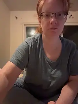 Lenaravenswood online show from April 9, 2026, 5:29 am