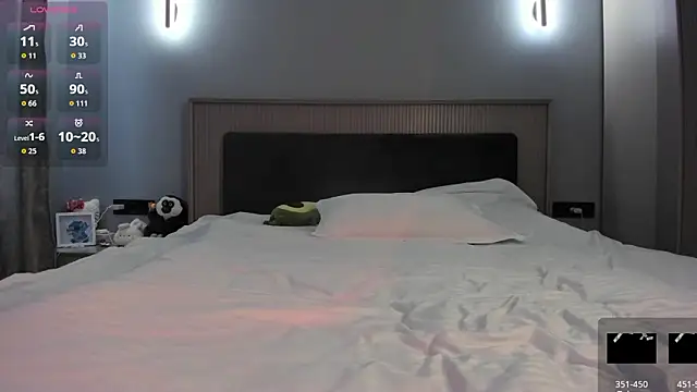 Snapshot of lovelymikky chatting on February 4, 2026, 3:12 am lovelymikky online show from February 4, 2026, 3:12 am