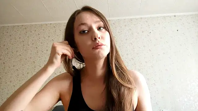 FrancesSrygley online show from June 5, 2026, 6:31 am