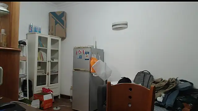 jjjjay123 online show from February 8, 2026, 1:14 pm