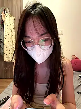 mimichannn99 online show from January 5, 2026, 8:45 pm