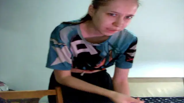 Snapshot of Annette_meow1 chatting on March 16, 2026, 8:18 am Annette meow1 online show from March 16, 2026, 8:18 am