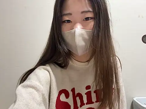 kuromi chan oo online show from May 3, 2026, 8:37 pm