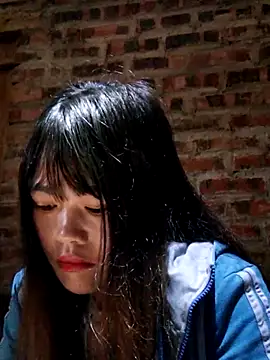 yana-zz online show from January 19, 2026, 6:06 am