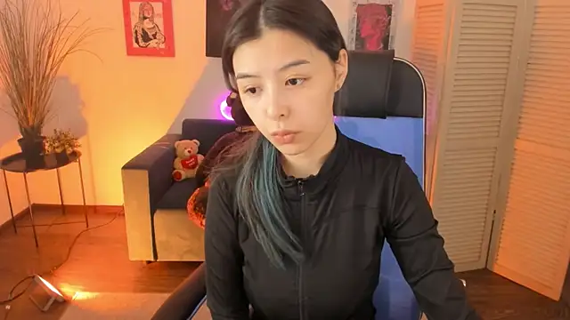 SirenMystiq online show from January 9, 2026, 7:15 pm