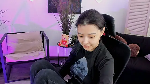 SirenMystiq online show from March 5, 2026, 7:15 am