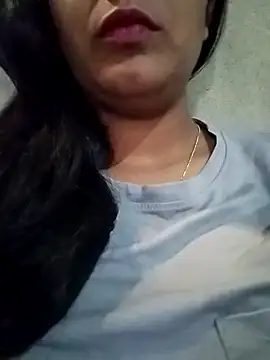 kanika05 online show from April 11, 2026, 6:29 am