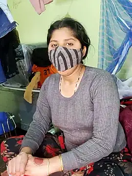 Cuple masti72 online show from January 15, 2026, 5:05 pm