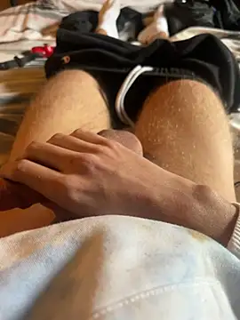 YoungVibe online show from March 25, 2026, 1:50 pm