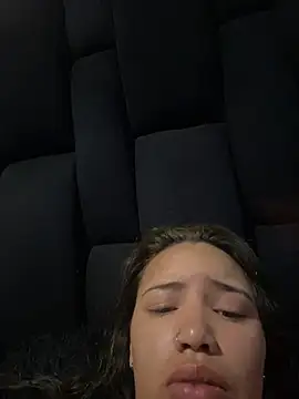 liliymike19 online show from January 11, 2026, 2:33 pm