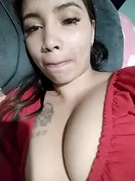 liliymike19 online show from February 11, 2026, 8:03 pm