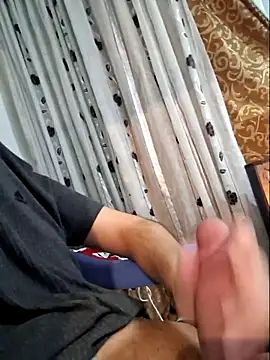 Snapshot of Berk_3113 chatting on March 2, 2026, 8:37 pm Berk 3113 online show from March 2, 2026, 8:37 pm