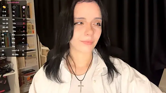 Eva blo0m online show from January 15, 2026, 2:10 pm