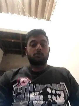 Snapshot of Mohandkim chatting on April 15, 2026, 2:18 am Mohandkim online show from April 15, 2026, 2:18 am