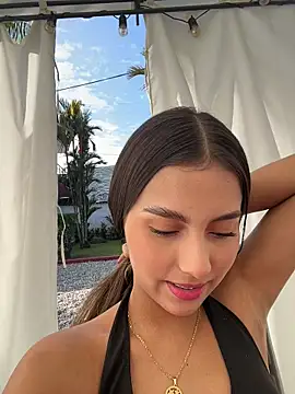 Valeria-escobar online show from January 9, 2026, 1:47 pm