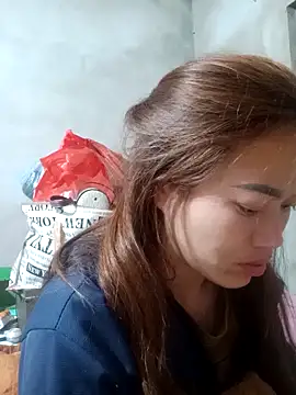 little-effy online show from March 11, 2026, 11:22 pm