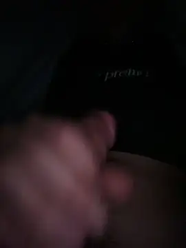 claudio18anni online show from December 20, 2025, 12:18 am