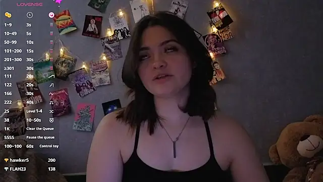 Snapshot of YummyTira chatting on February 7, 2026, 6:17 am YummyTira online show from February 7, 2026, 6:17 am