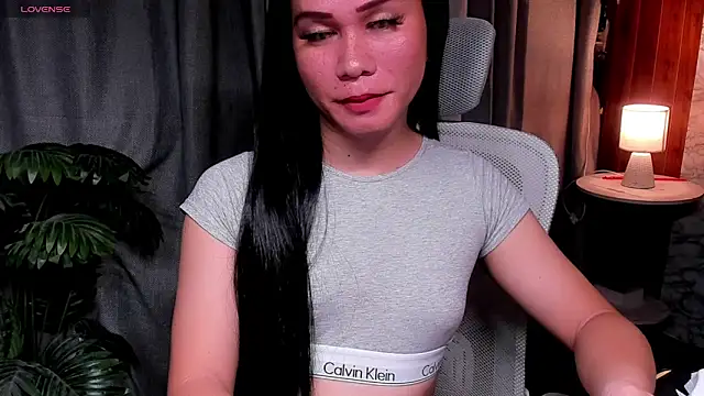 xSweet Gigi online show from April 13, 2026, 5:18 pm