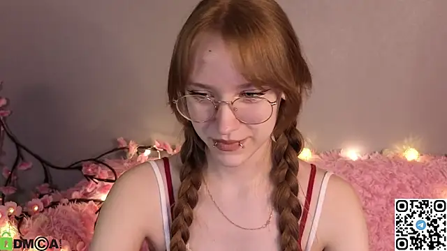 EmmaPratt online show from January 12, 2026, 8:30 am