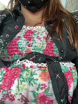 butterflyslay online show from March 21, 2026, 8:08 am