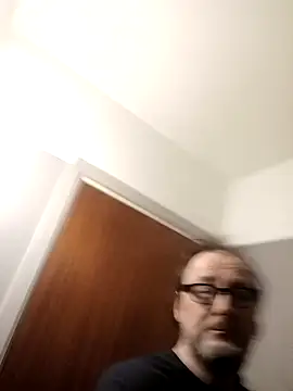 Olivassl22 online show from February 6, 2026, 5:38 pm