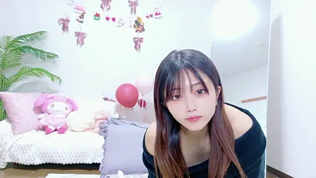 ayu-jpnk online show from February 10, 2026, 7:40 pm