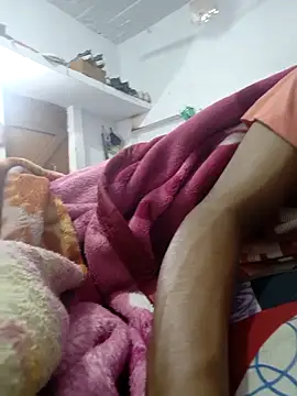 Snapshot of Lovely_priya1001 chatting on March 2, 2026, 5:19 am Lovely priya1001 online show from March 2, 2026, 5:19 am