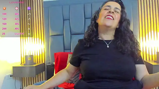 Angelic serenity online show from February 21, 2026, 6:42 pm