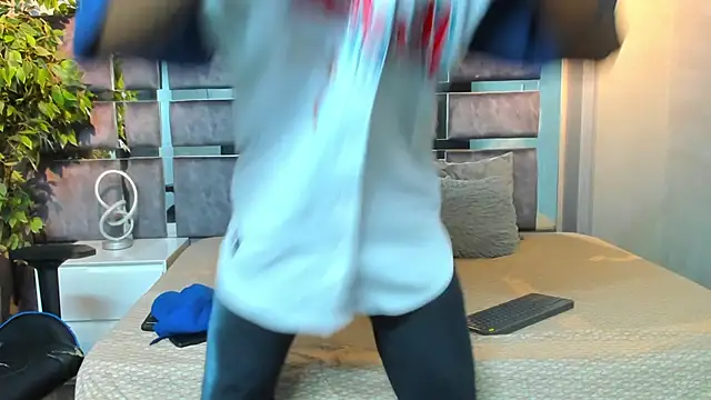 Snapshot of jay_jhonson01 chatting on February 3, 2026, 3:59 am jay jhonson01 online show from February 3, 2026, 3:59 am