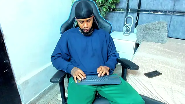 Snapshot of jay_jhonson01 chatting on February 26, 2026, 6:12 am jay jhonson01 online show from February 26, 2026, 6:12 am