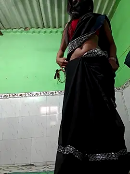 STICKY GIRL online show from February 1, 2026, 9:30 am