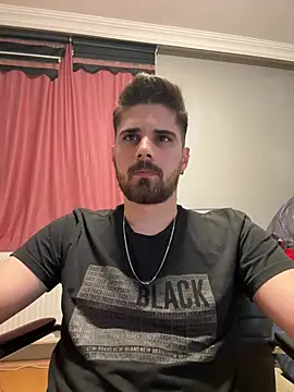 berke3424 online show from May 15, 2026, 11:34 pm