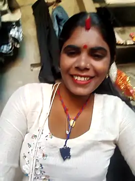 Sexy Rajkumari123 online show from April 12, 2026, 5:12 am