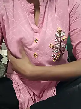 teena-11 online show from April 16, 2026, 3:29 am