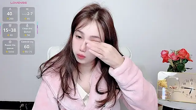 Snapshot of Darkn0t chatting on January 5, 2026, 10:46 pm Darkn0t online show from January 5, 2026, 10:46 pm