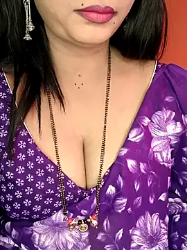 Snapshot of Rachu_love chatting on February 7, 2026, 10:30 am Rachu love online show from February 7, 2026, 10:30 am