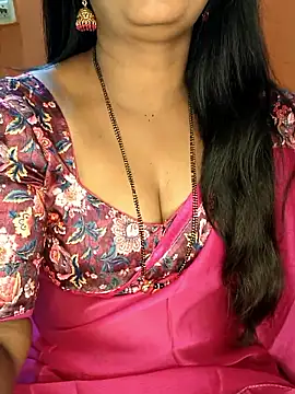 Snapshot of Rachu_love chatting on March 2, 2026, 6:37 pm Rachu love online show from March 2, 2026, 6:37 pm