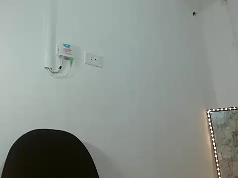 Snapshot of Shawnycarson chatting on January 5, 2026, 5:27 pm Shawnycarson online show from January 5, 2026, 5:27 pm