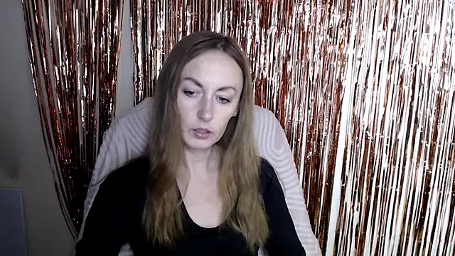 LiaSeass  online show from July 28, 2026, 12:48 pm