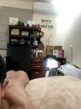 gay18nawaf online show from December 14, 2025, 12:54 pm